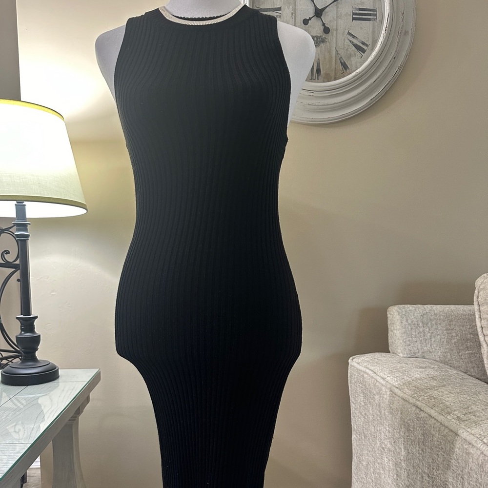 Cute ribbed dress that will accentuate your figure